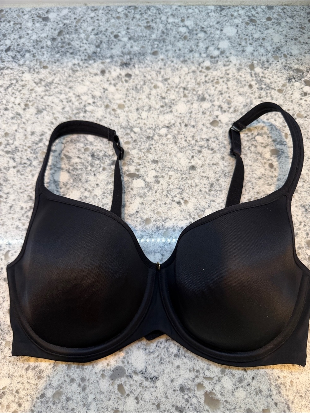Essential Bodywear Everyday Smooth Black Underwire T-Shirt Bra size 34E